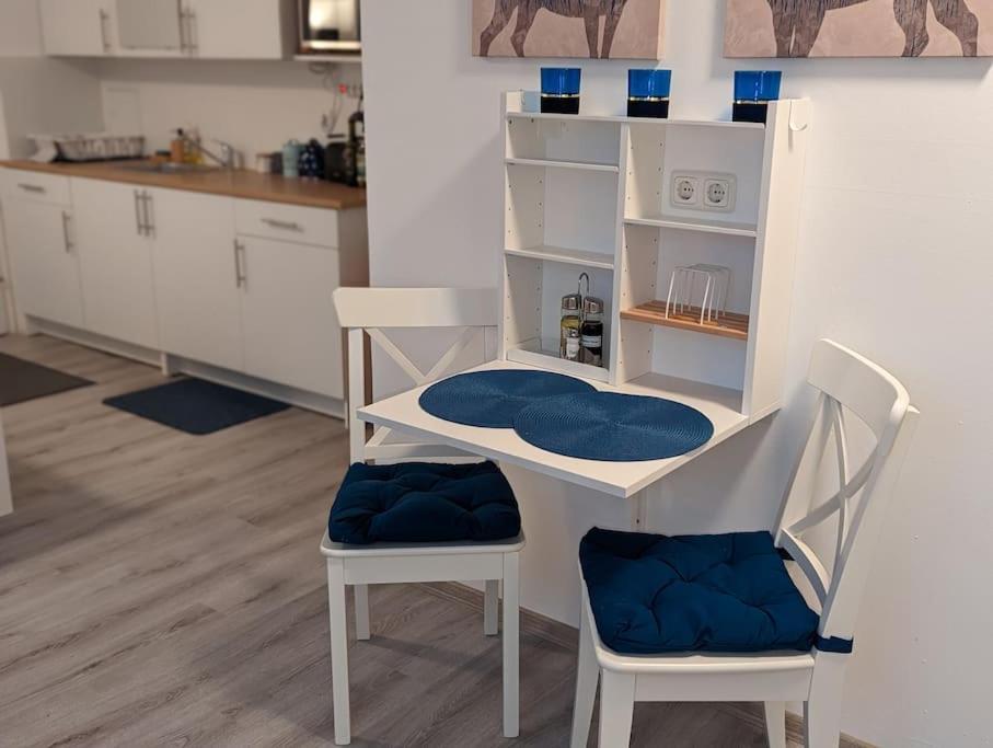 Lovely Studio With Free Parking On Premisis Asten Buitenkant foto
