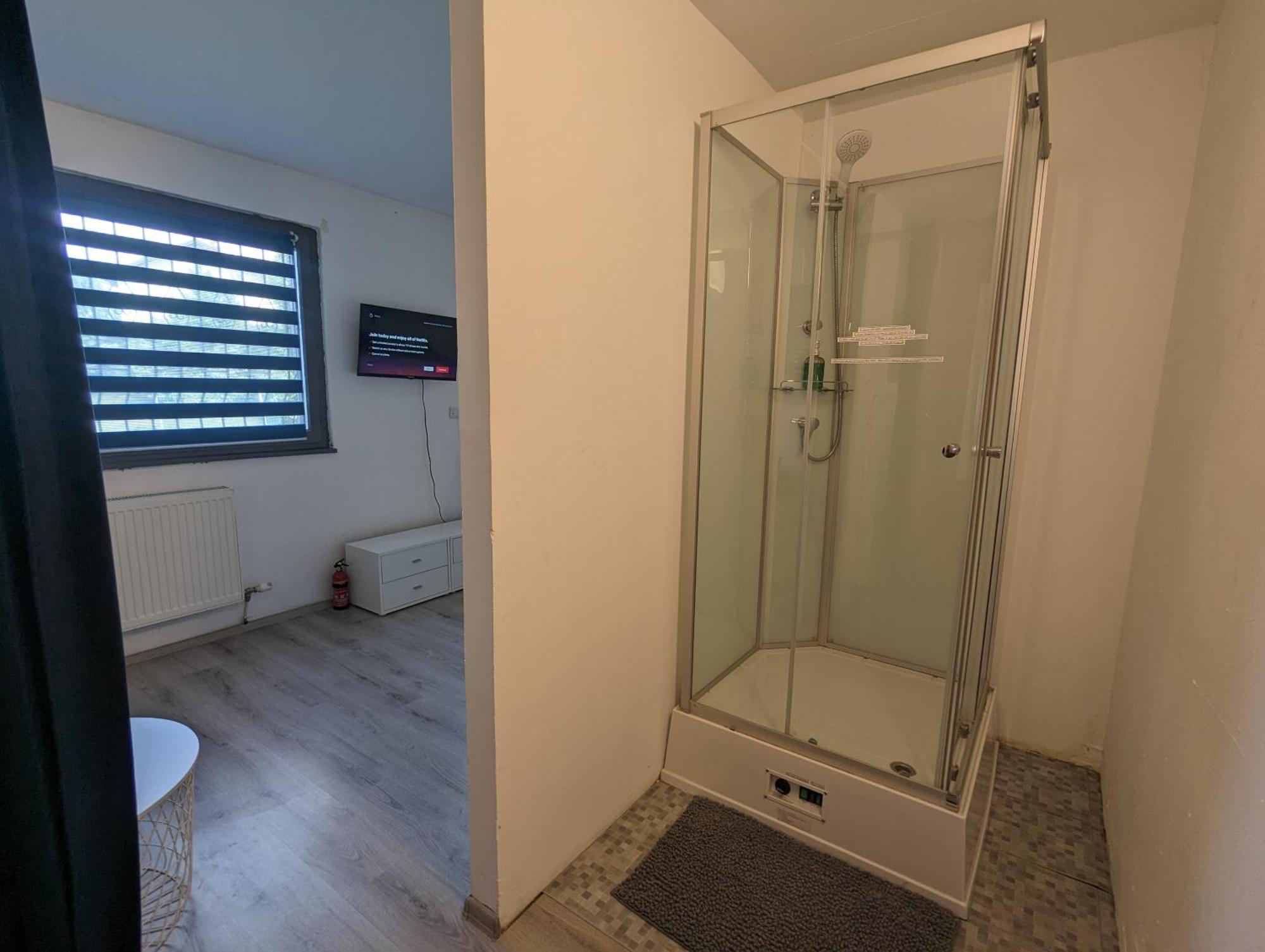Lovely Studio With Free Parking On Premisis Asten Buitenkant foto