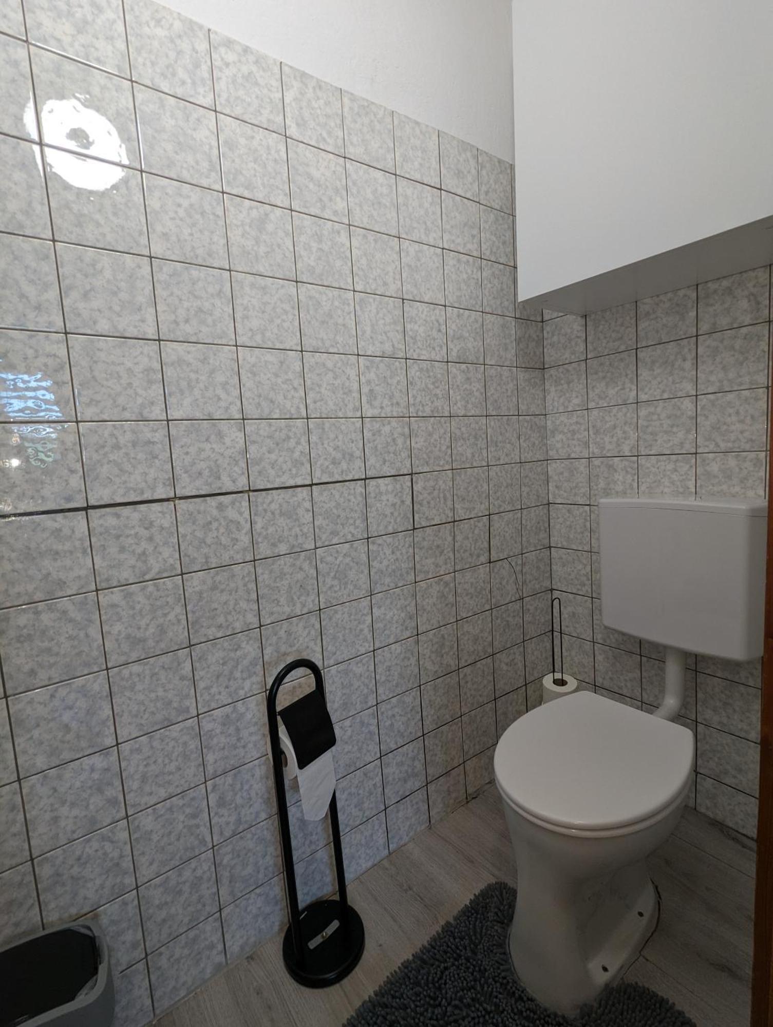 Lovely Studio With Free Parking On Premisis Asten Buitenkant foto