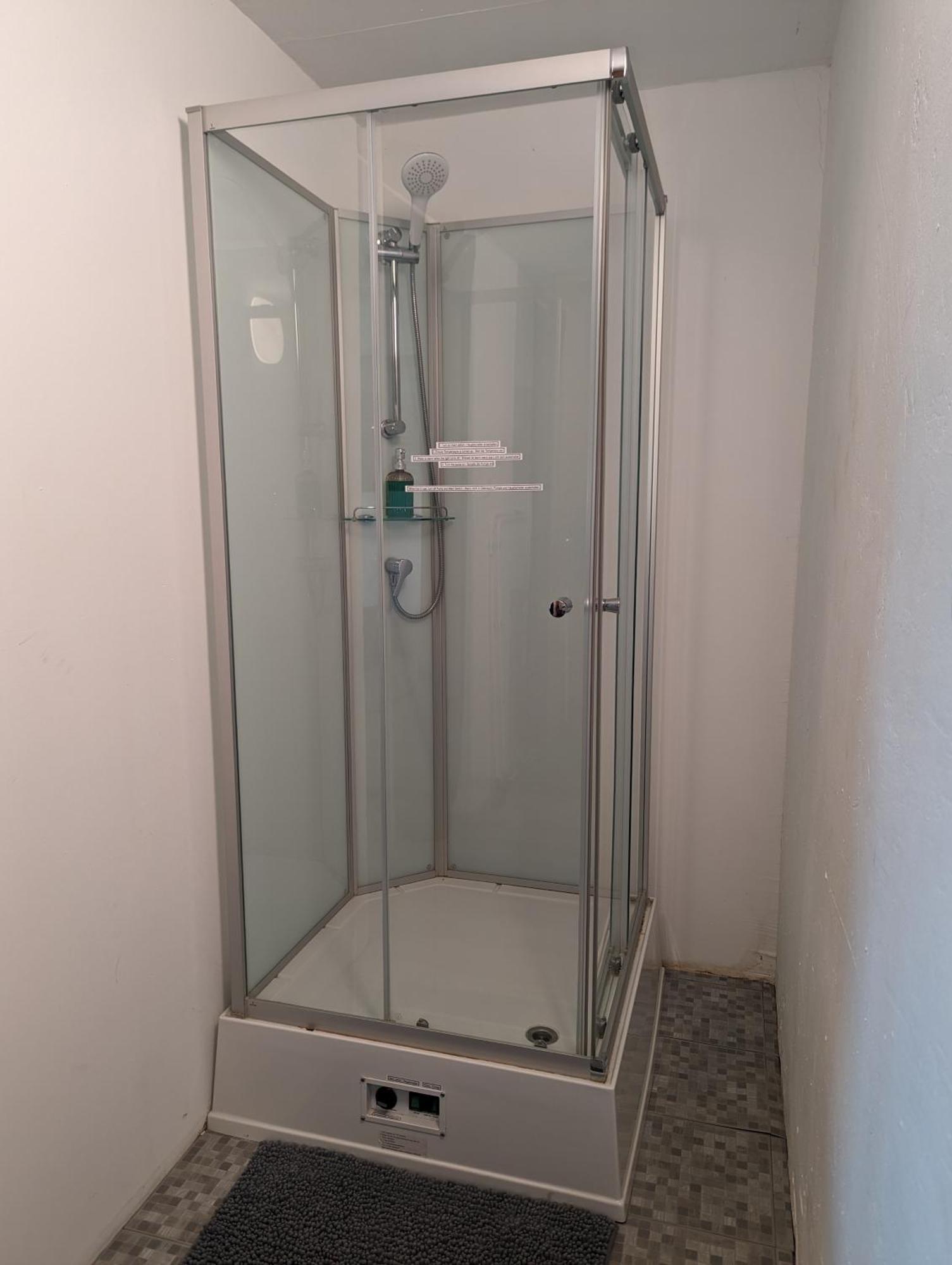 Lovely Studio With Free Parking On Premisis Asten Buitenkant foto