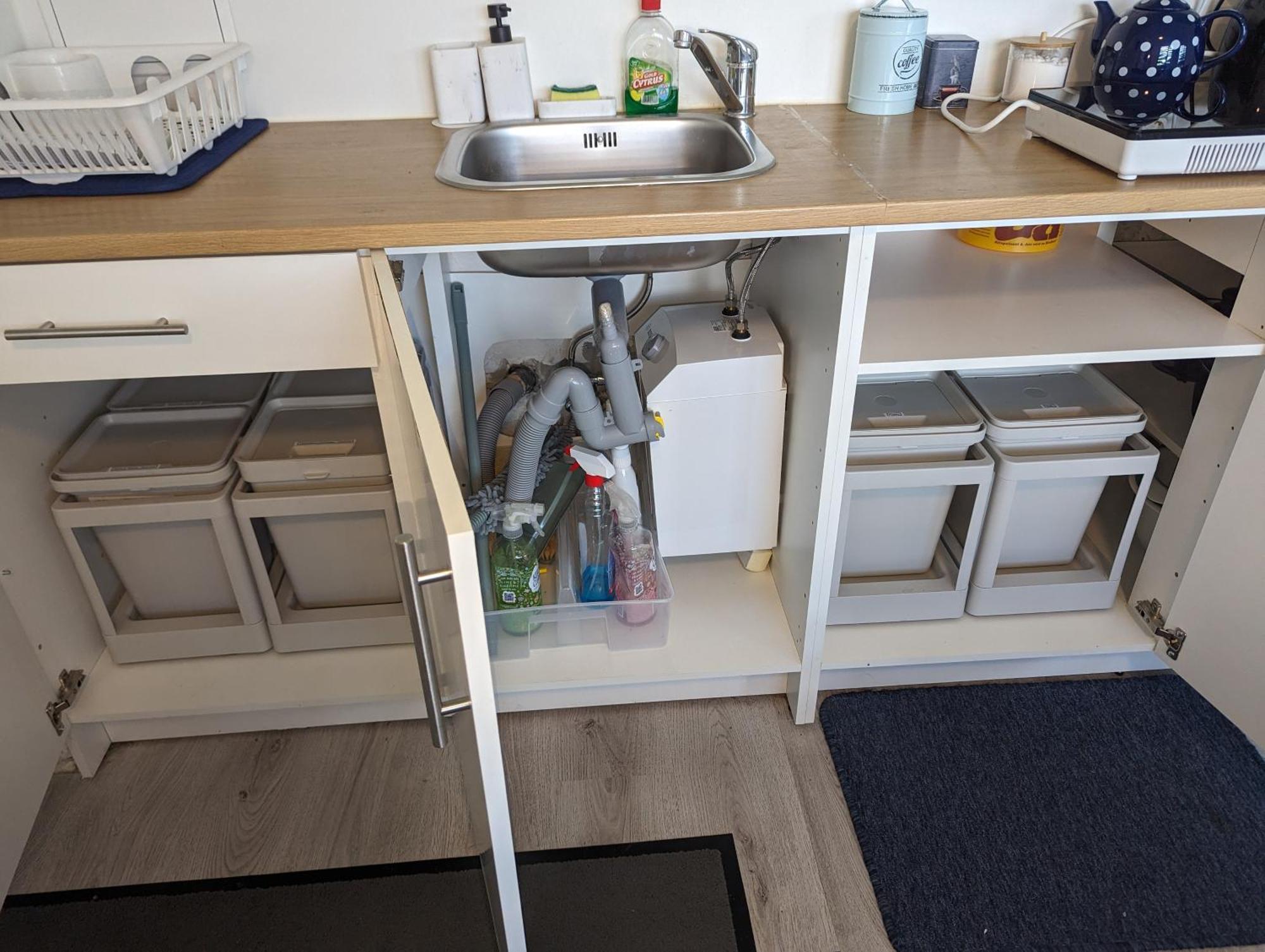 Lovely Studio With Free Parking On Premisis Asten Buitenkant foto